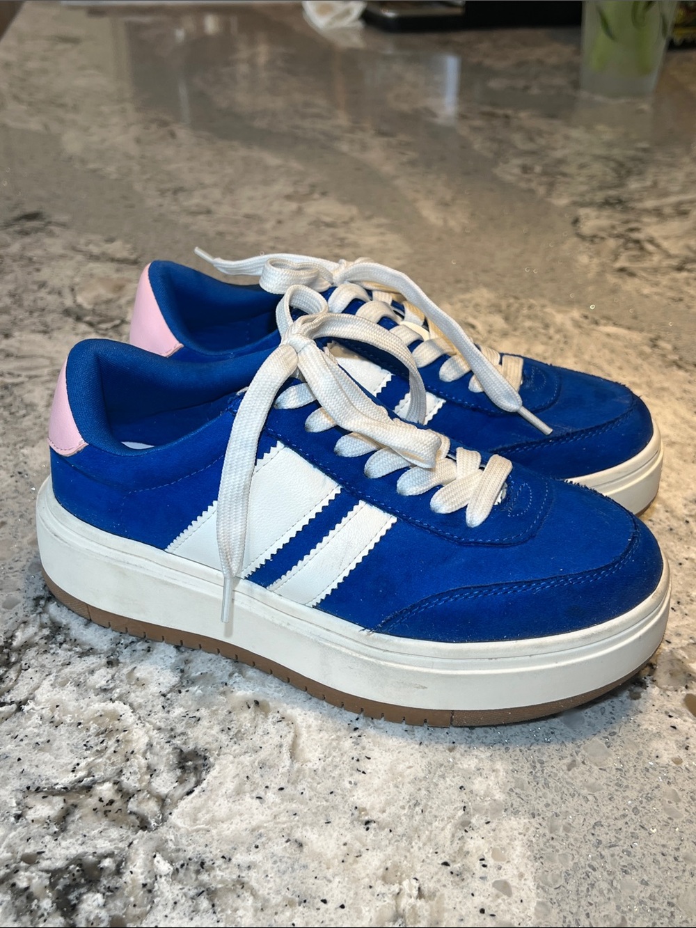 Madden Girl Navida Blue Platform Sneakers Size 6 EUC